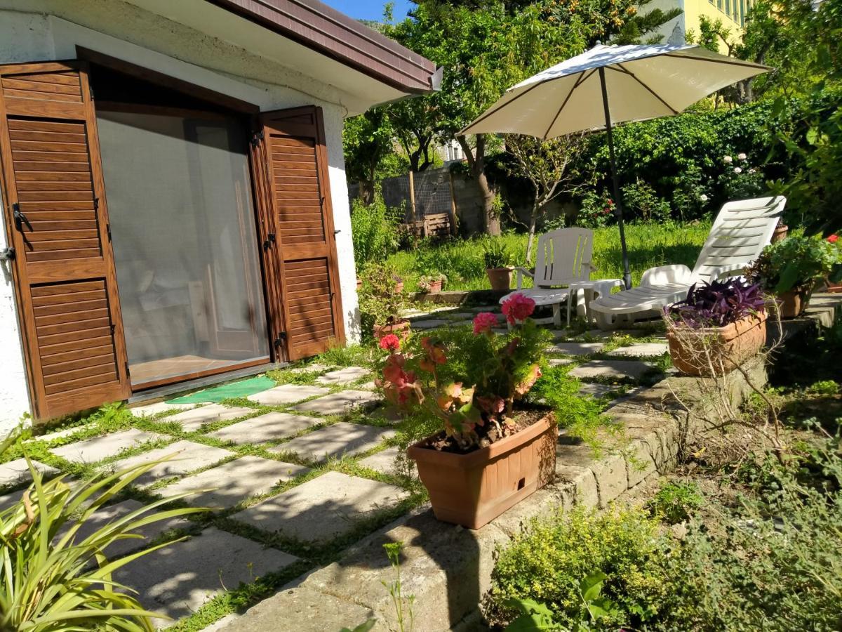 메타 Villino L'Aranceto Sorrentino B&B 외부 사진