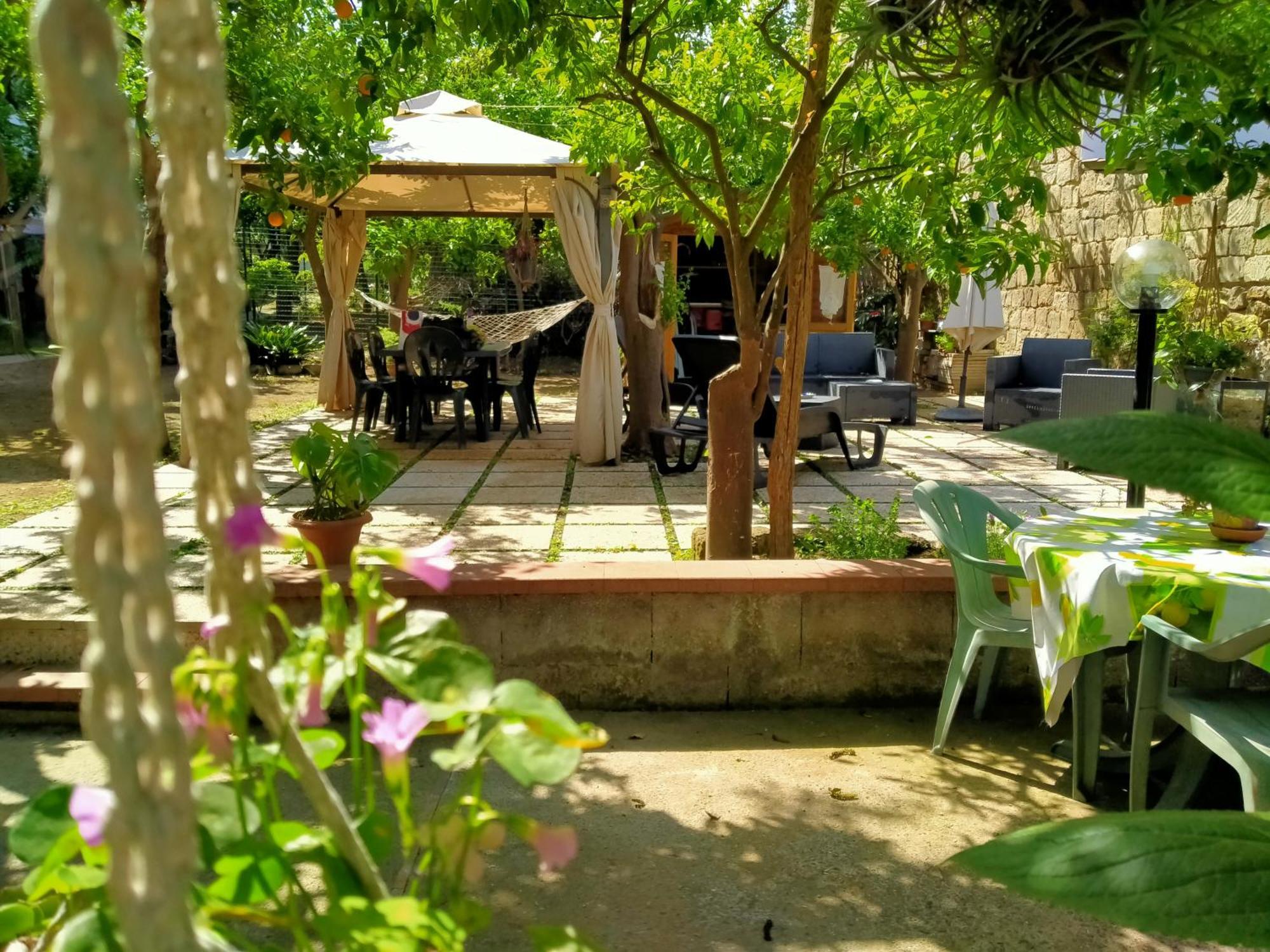 메타 Villino L'Aranceto Sorrentino B&B 객실 사진