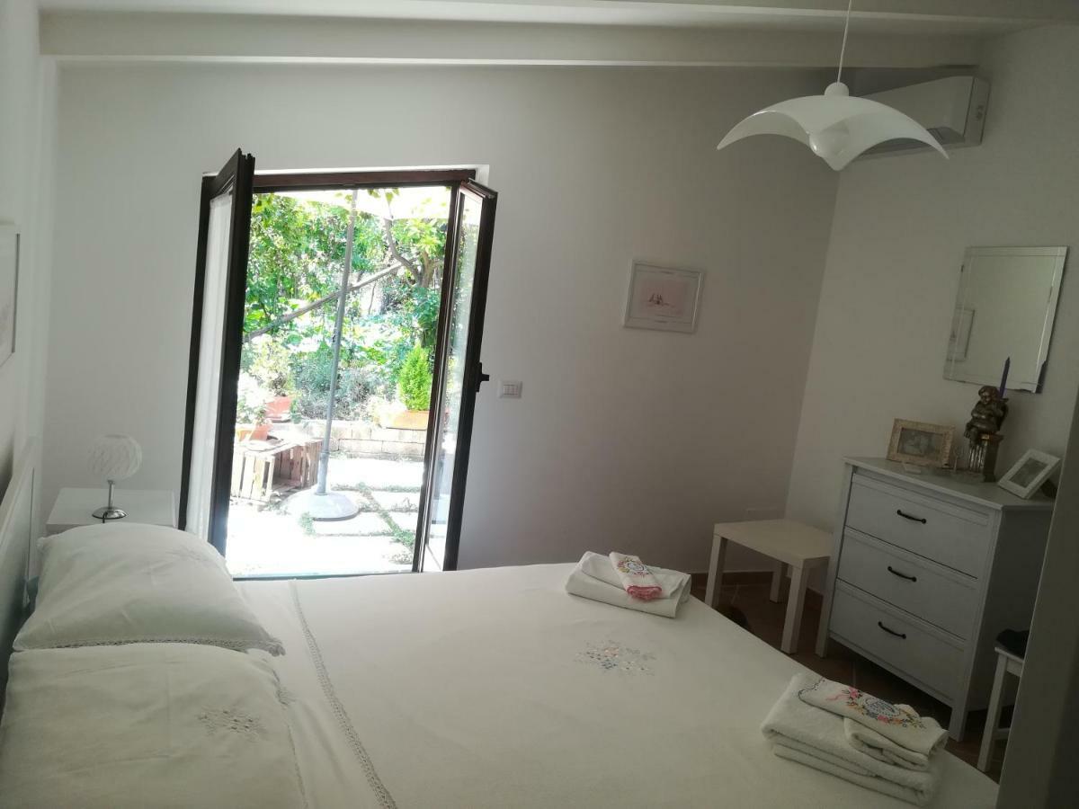 메타 Villino L'Aranceto Sorrentino B&B 외부 사진